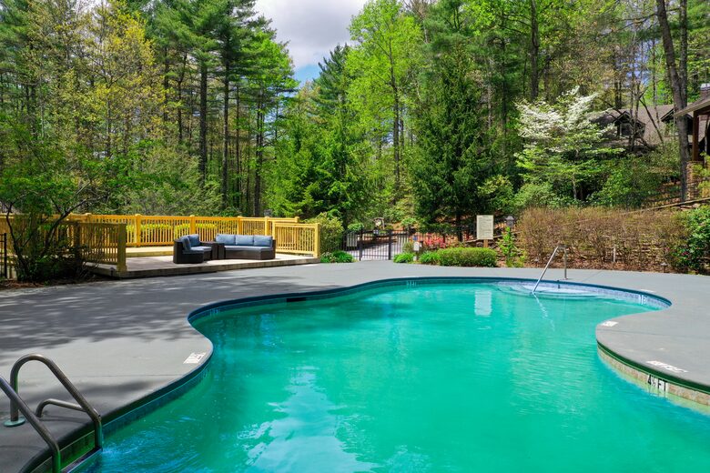 Scotch Highlands Home at the Mountain Club at Cashiers - Sapphire, North Carolina
