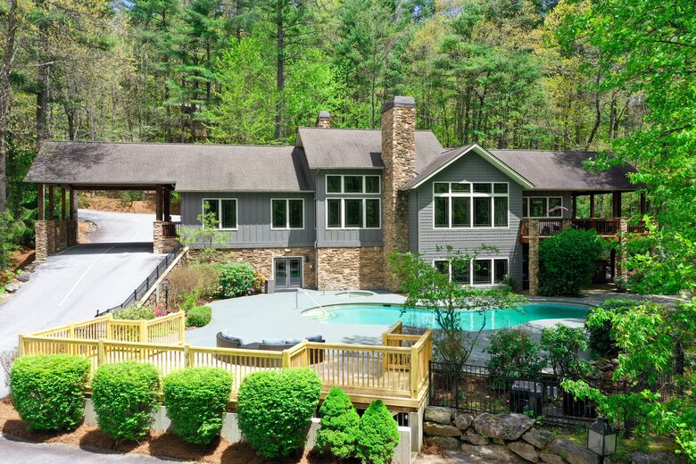Scotch Highlands Home at the Mountain Club at Cashiers - Sapphire, North Carolina