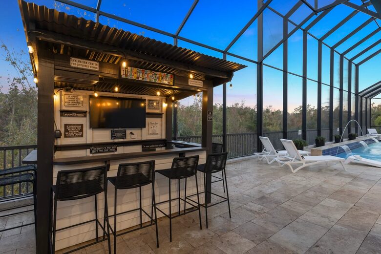 The Reunion Mansion - Reunion, Florida