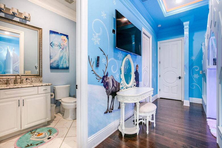 The Reunion Mansion - Reunion, Florida
