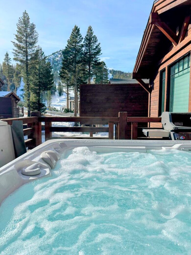 Mammoth Mountainside - Mammoth Lakes, California