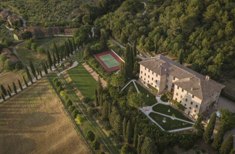 Palazzo Grande (R) - Corciano (Umbria), Italy