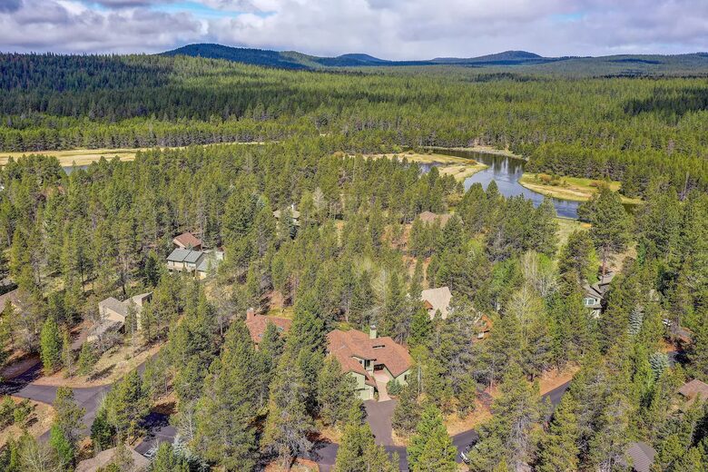 Mt Bachelor getaway on Deschutes River in Sunriver - Sunriver, Oregon