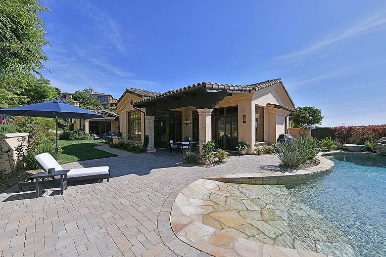 Refined Rancho Santa Fe Relaxation | Close to San Diego - San Diego, California