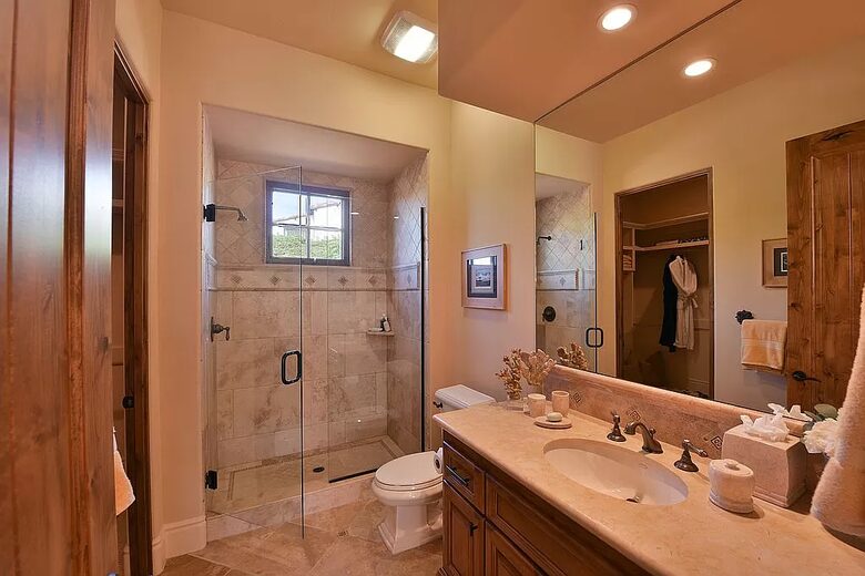 Refined Rancho Santa Fe Relaxation | Close to San Diego - San Diego, California