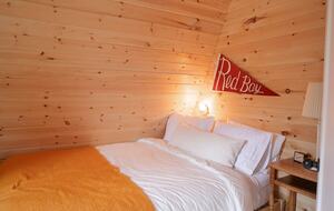 Luxury Bruce Peninsula A-Frame with 25 Private Acres and Private Trails! - Mar, Canada