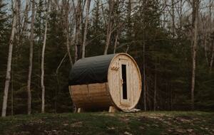 Luxury Bruce Peninsula A-Frame with 25 Private Acres and Private Trails! - Mar, Canada