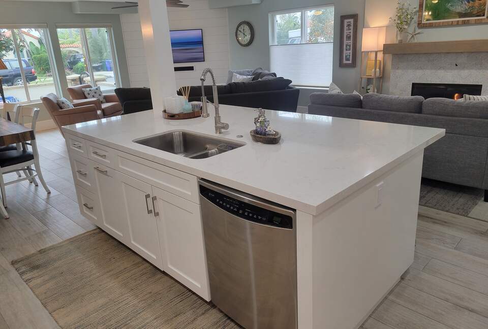 SoCal Beach Living | Steps to the Beach & Carlsbad Village - Carlsbad, California