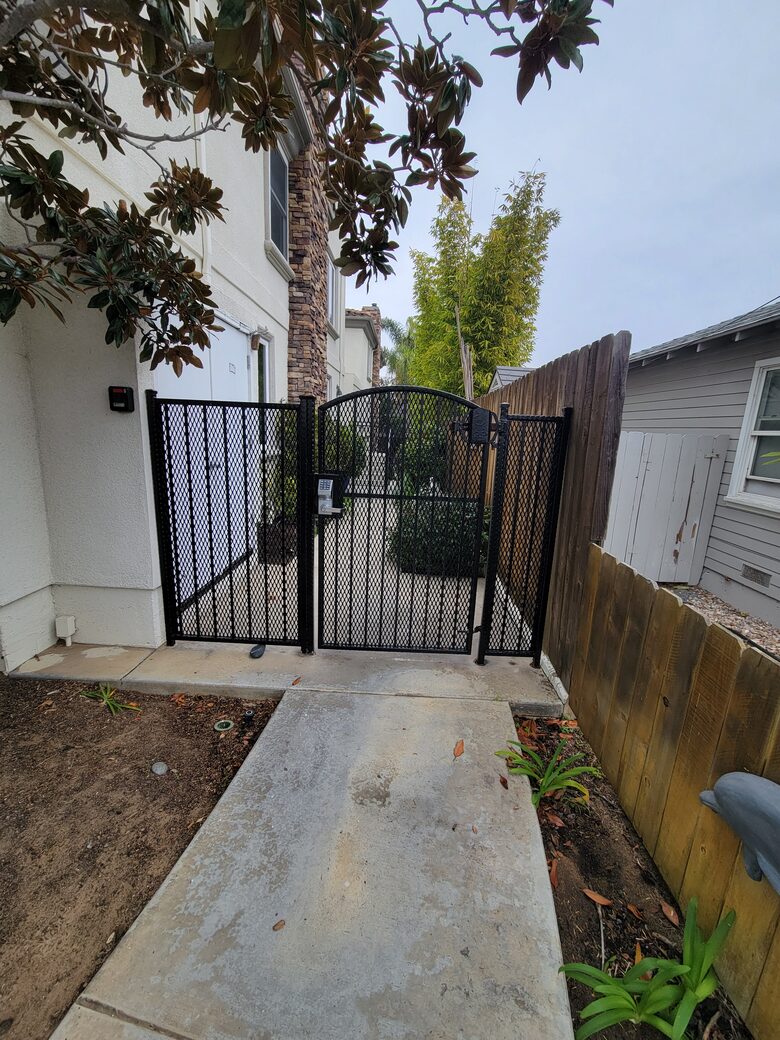 SoCal Beach Living | Steps to the Beach & Carlsbad Village - Carlsbad, California
