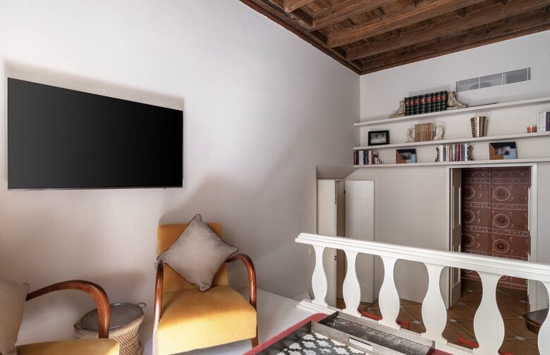 Casa Passione | Ground Floor Cosy Apartment - Milan, Italy