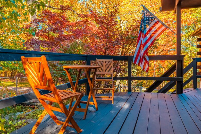 Pocono Mountains 4 Acre Oasis - Heated Pool, Hot Tub, Gameroom - Barrett Township, Pennsylvania