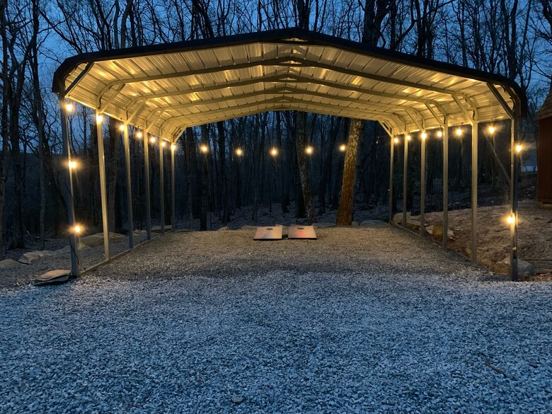 Pocono Mountains 4 Acre Oasis - Heated Pool, Hot Tub, Gameroom - Barrett Township, Pennsylvania