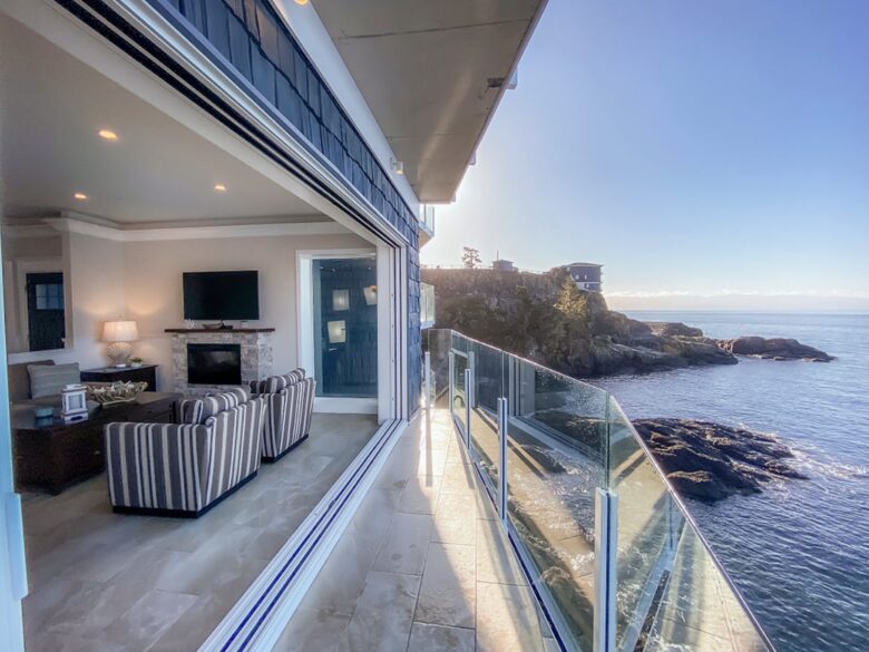 SookePoint 1-bedroom Ocean Cottage - Sooke, Canada
