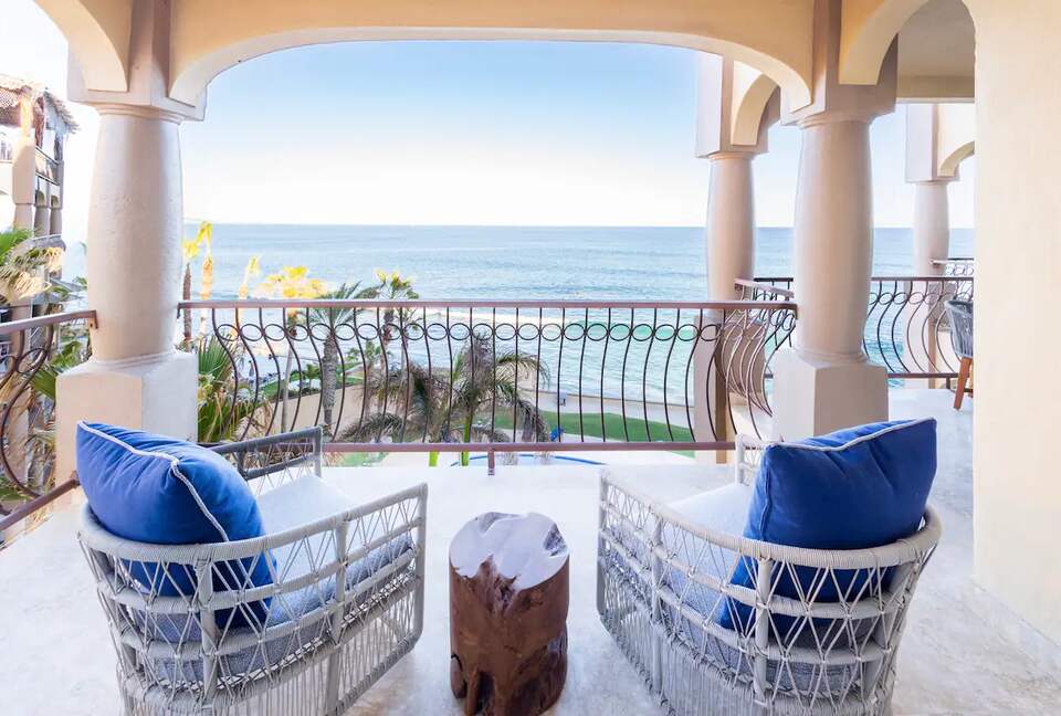 Patio with surf breaks