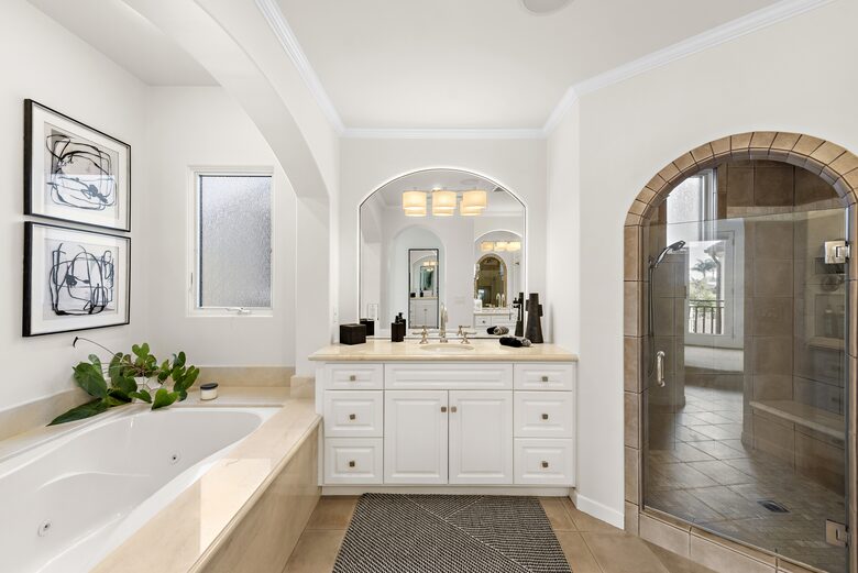 Luxurious Corona Del Mar Vacation Home - Newport Beach, California