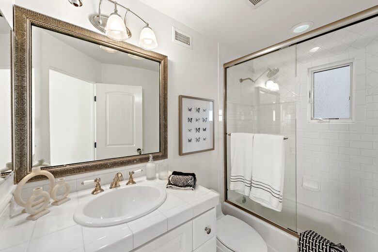 Luxurious Corona Del Mar Vacation Home - Newport Beach, California