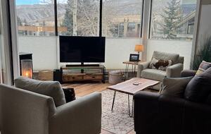 Golf & Ski Townhome near Vail & Beaver Creek - Avon, Colorado
