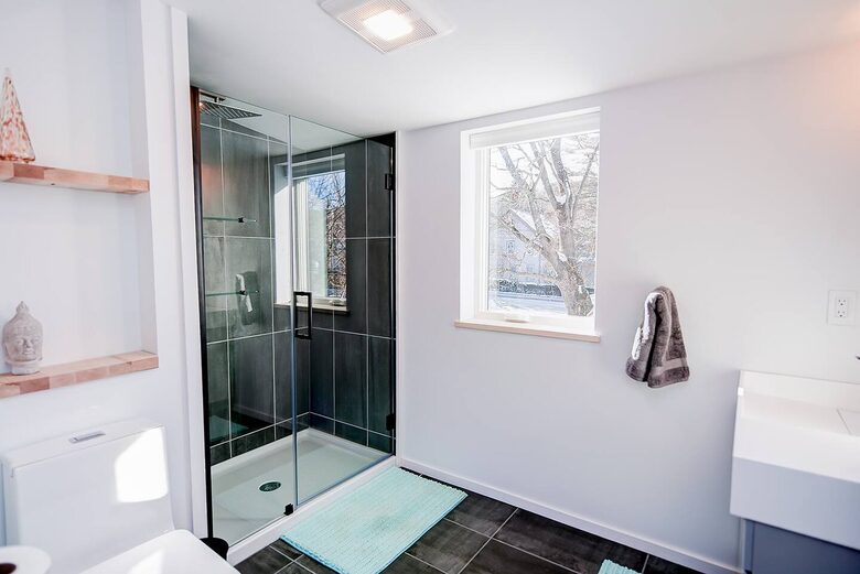 New modern Stowe Village Villa - Stowe, Vermont