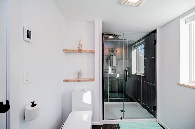 New modern Stowe Village Villa - Stowe, Vermont