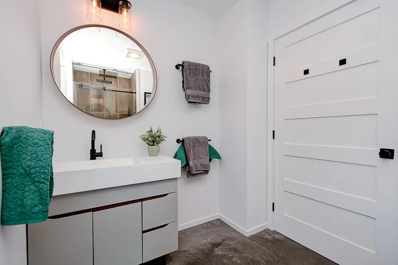 New modern Stowe Village Getaway - Stowe, Vermont