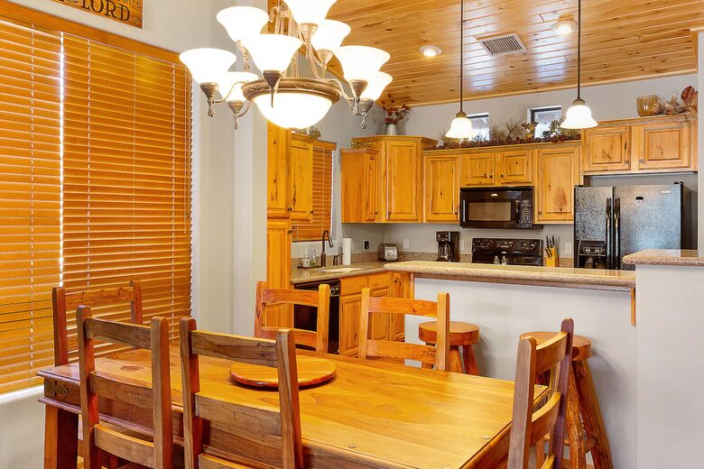 Mountain Paradise Villa - Show Low, Arizona