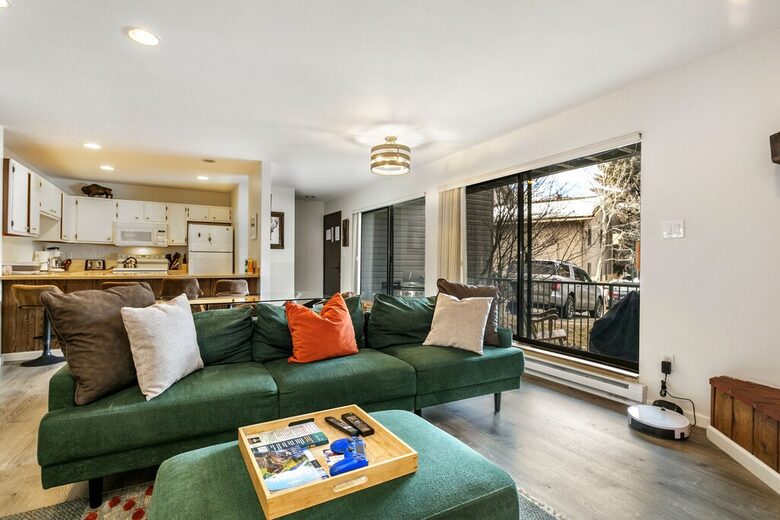 The LOTO Lodge @ BC West - Close to Beaver Creek and Vail! - Avon, Colorado