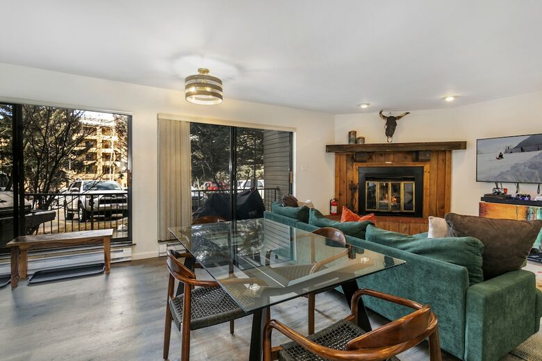 The LOTO Lodge @ BC West - Close to Beaver Creek and Vail! - Avon, Colorado