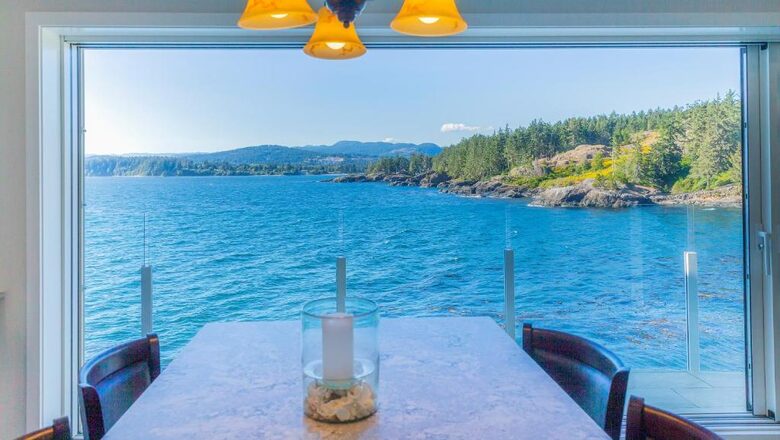 SookePoint 1-bedroom Ocean Cottage - Sooke, Canada