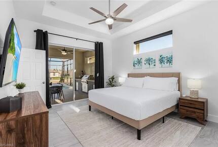 The Marlin Villa - Cape Coral, Florida