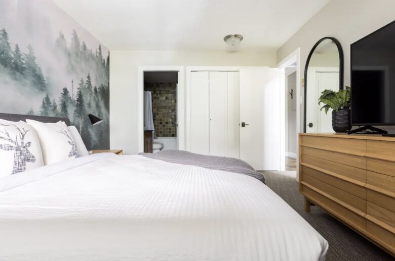 The Whistler Eden | Luxury Ski-in/Ski-out - Whistler, Canada