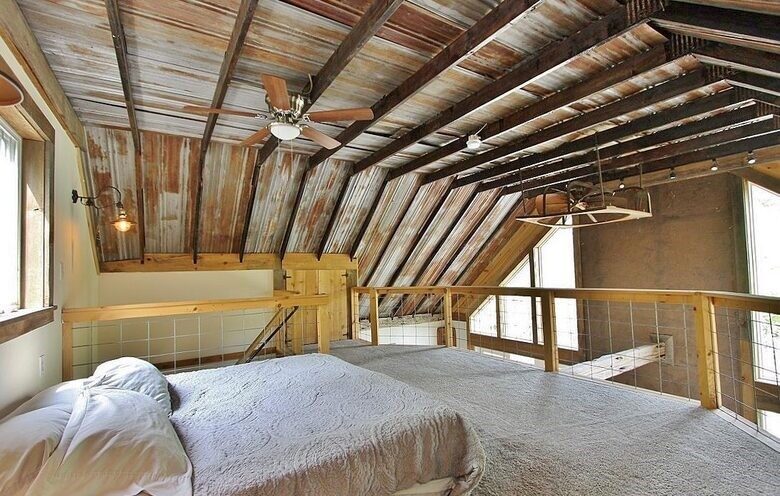 Scenic Catskills Escape: Charming House Amidst Nature’s Beauty - Saugerties, New York