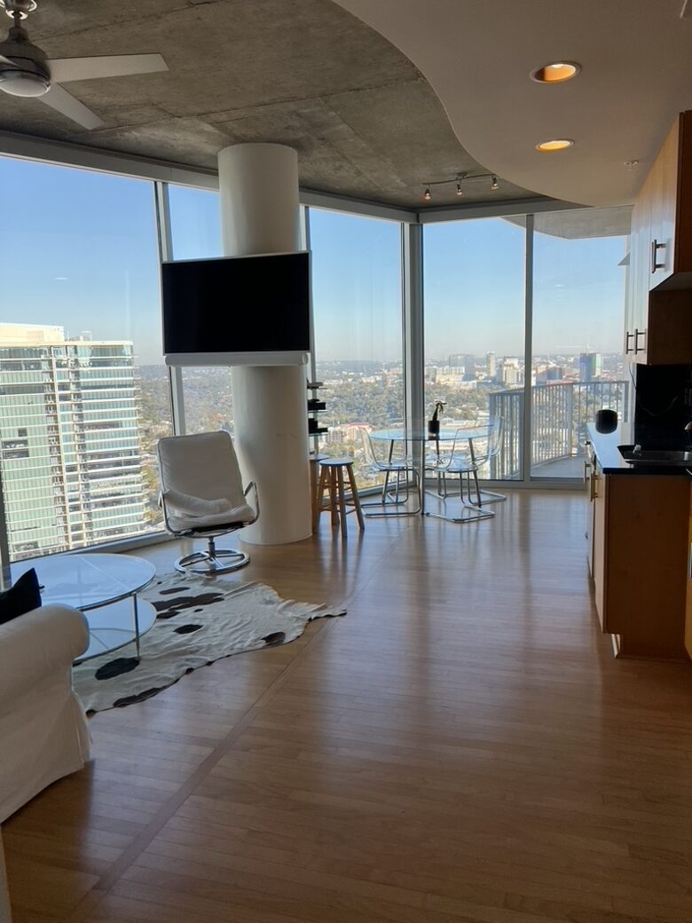 Austin Sky-rise - Austin, Texas