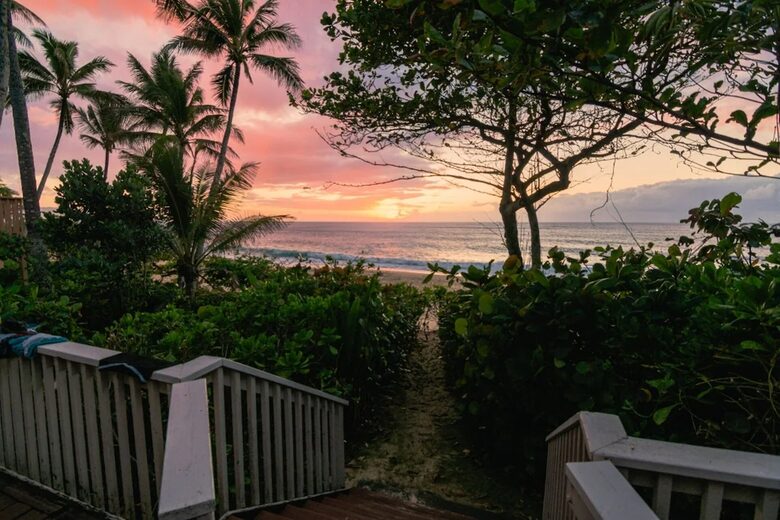 Spectacular North Shore Beach House - Haleiwa, Hawaii
