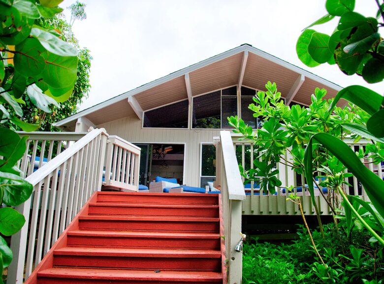 Spectacular North Shore Beach House - Haleiwa, Hawaii