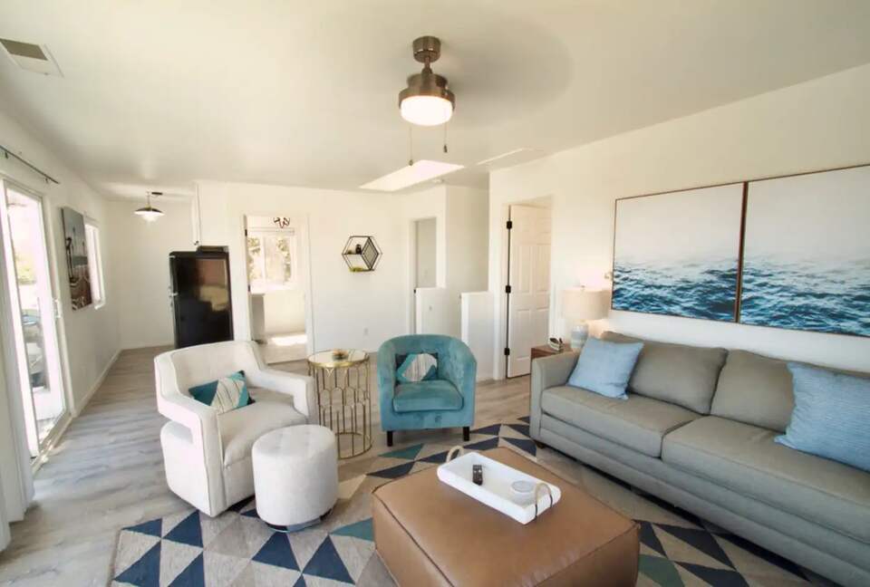 The Alba | Pacific Beach - San Diego, California