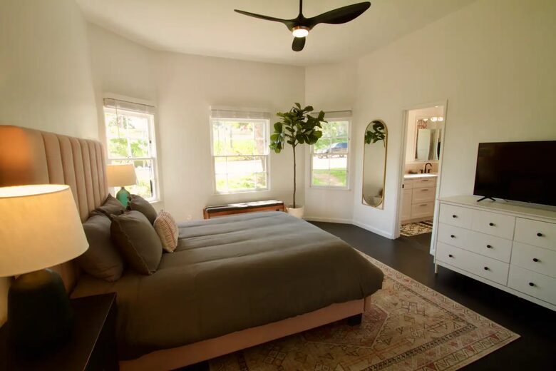 The Alba | Pacific Beach - San Diego, California