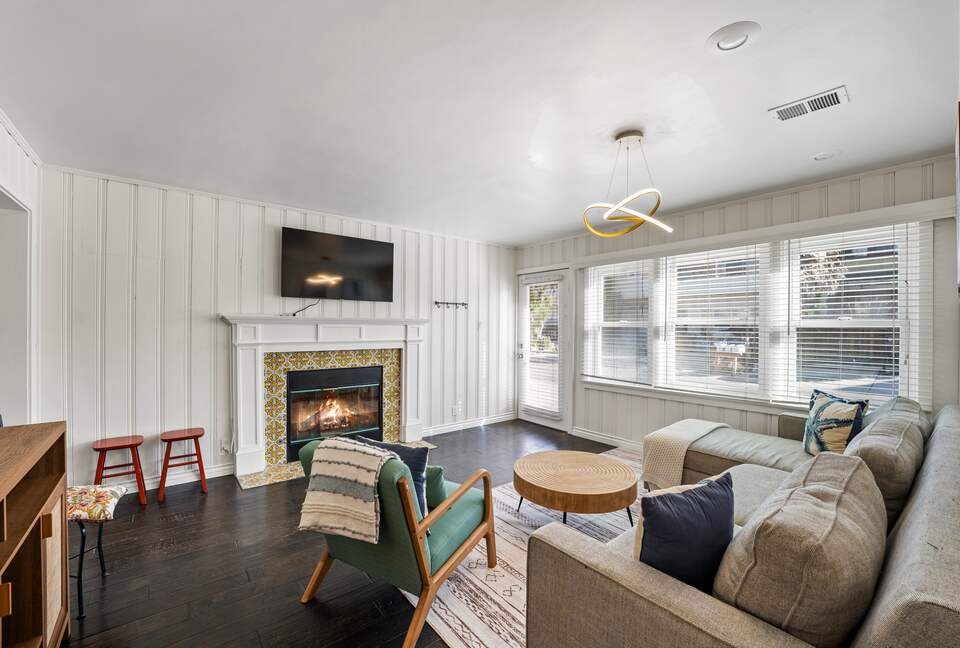Surf Cottage - Oxnard, California