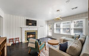Surf Cottage - Oxnard, California