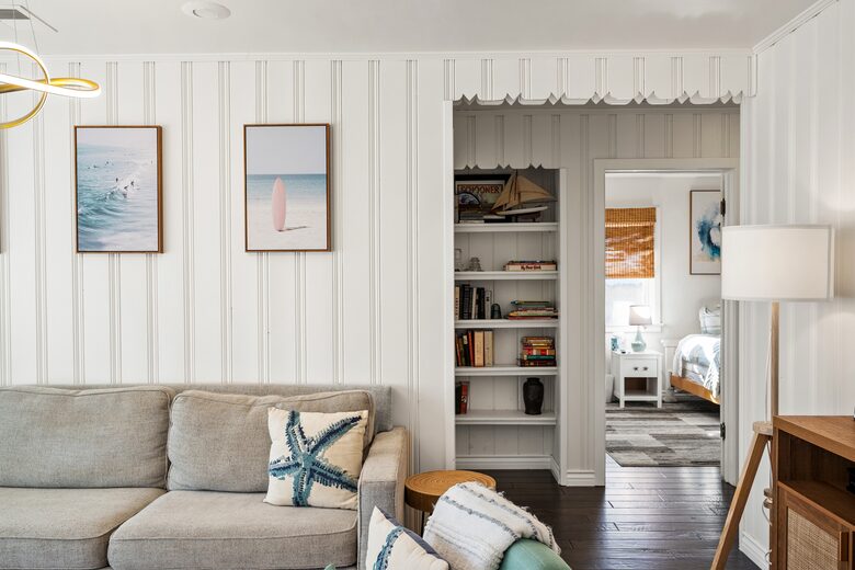 Surf Cottage - Oxnard, California
