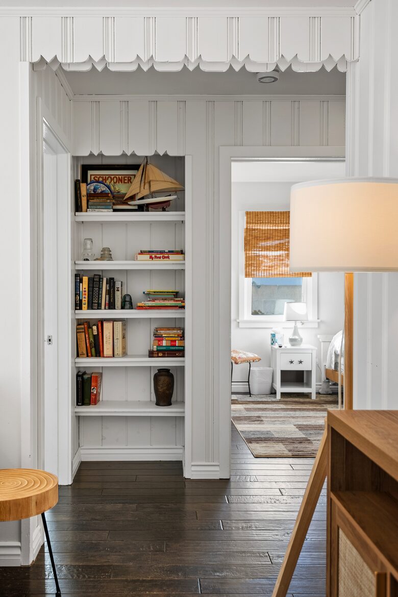 Surf Cottage - Oxnard, California
