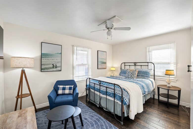 Surf Cottage - Oxnard, California