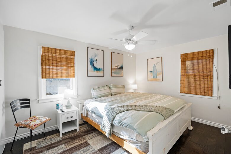 Surf Cottage - Oxnard, California