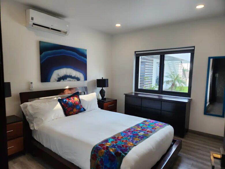Beach Daze Retreat - Caye Caulker, Belize
