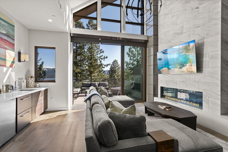 Modern Lakeview Getaway - Crystal Bay, Nevada