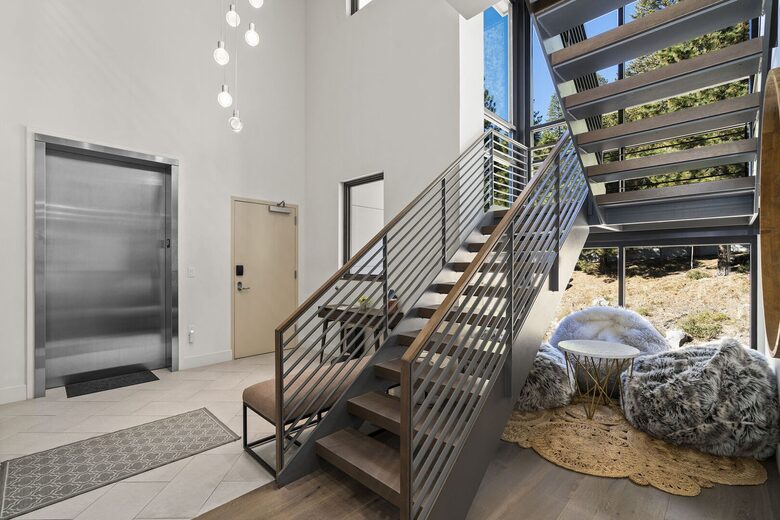 Modern Lakeview Getaway - Crystal Bay, Nevada