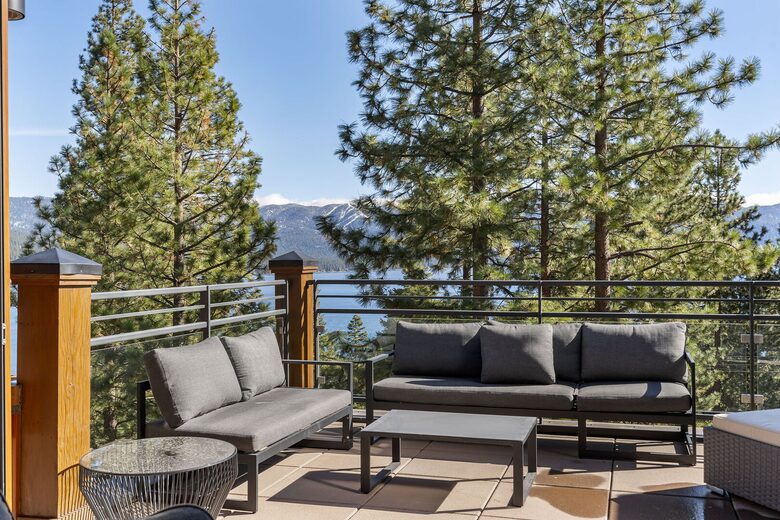 Modern Lakeview Getaway - Crystal Bay, Nevada
