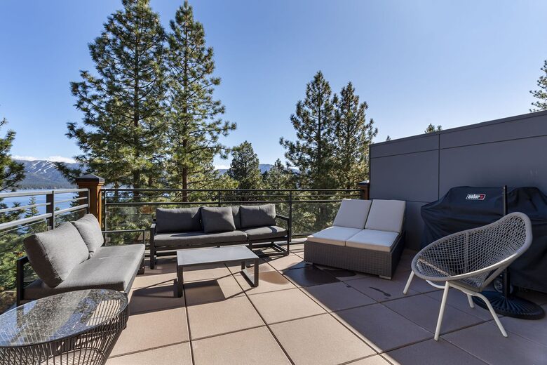 Modern Lakeview Getaway - Crystal Bay, Nevada