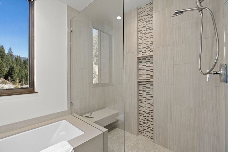 Modern Lakeview Getaway - Crystal Bay, Nevada
