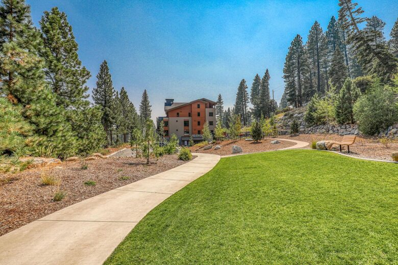 Modern Lakeview Getaway - Crystal Bay, Nevada