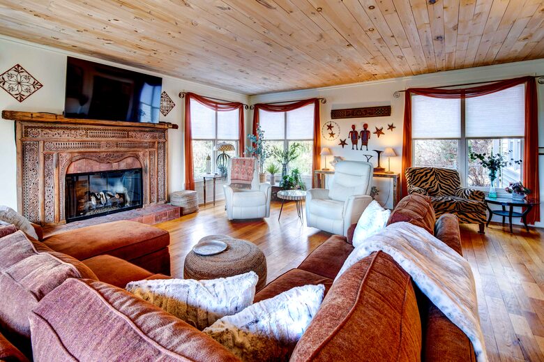 1906 Private Farmhouse near Asheville - Leicester, North Carolina